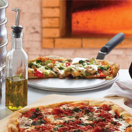Winco - Pizza Pan Wide Rim