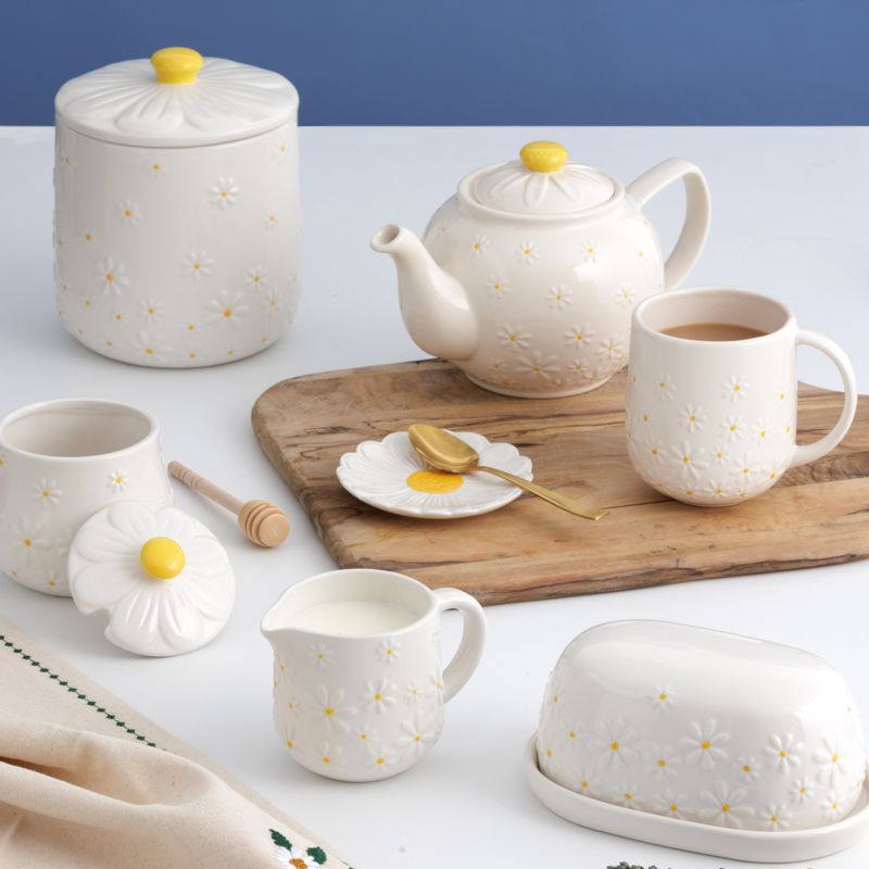 Price & Kensington Daisy Butter Dish 0219159DS