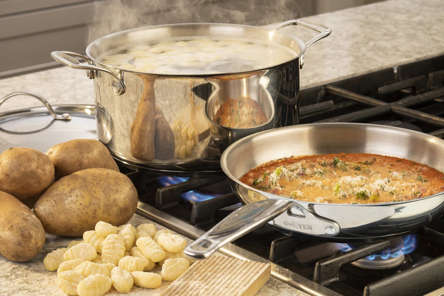 Meyer Confederation Stainless Steel Cookware Set, 10-Piece 2401-10-00 1/1EA