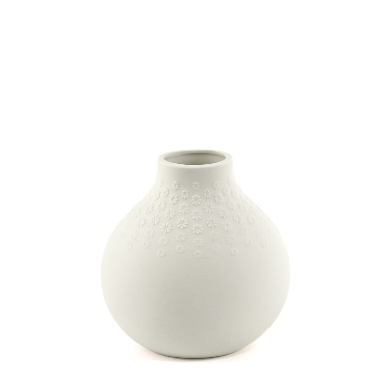 Natural Living 4.3" White Bouquet Bulb Vase 3480619WH