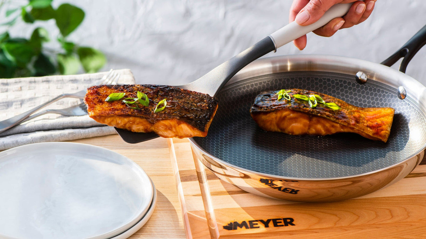 Meyer - HybridClad Skillet, 9.5