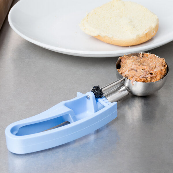 Jacob's Pride #14 Blue Squeeze Handle Disher 2.4 oz 47394 - 1/1EA