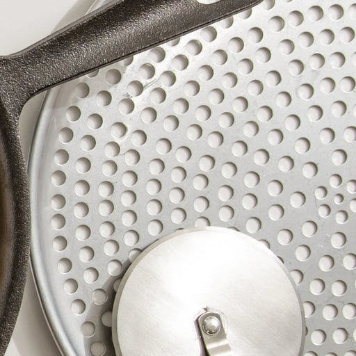 Browne Perforated 10" Pizza Pan 575350*