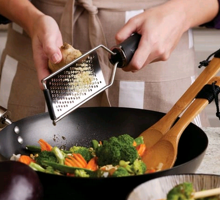 Microplane - Gourmet Series Coarse Cheese Grater 45000 - 1/1EA