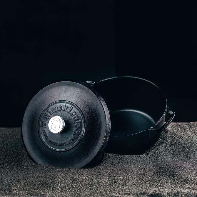 Lodge DUTCH OVEN 5.5QT BLACKLOCK