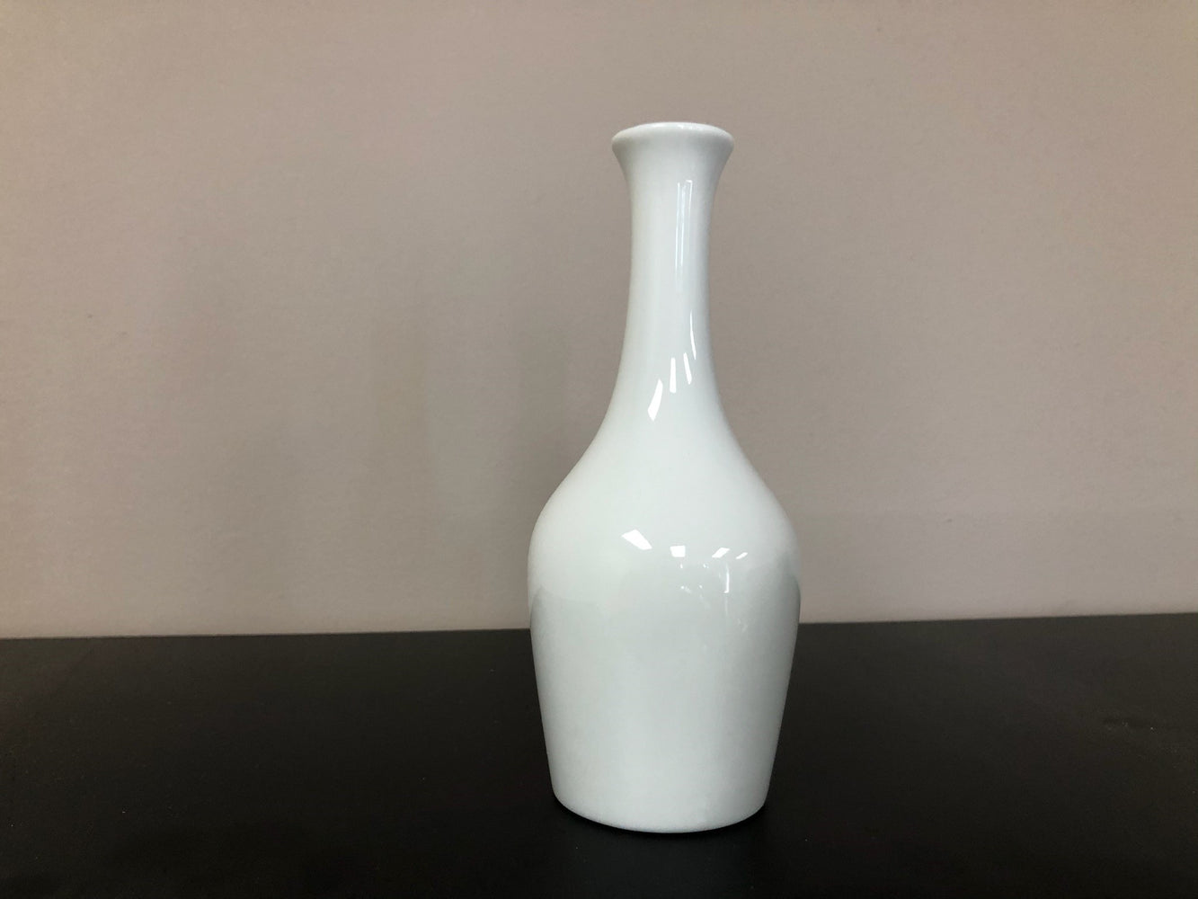 Royal Doulton - Bud Vase 7184 - (Case of 6)*