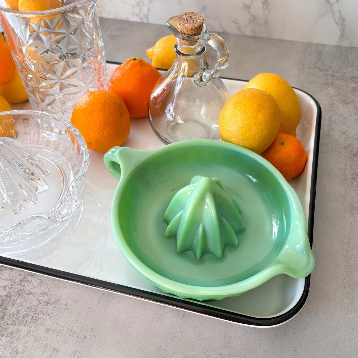 TableCraft - Juicer w/ Handle 6