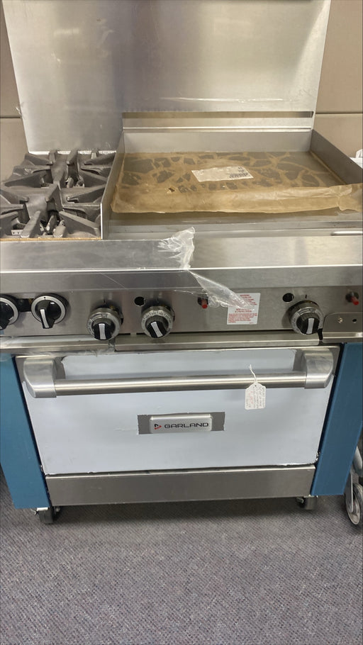 Garland G-Series 36" NG Range w/ Storage Base, 2 Open Burners & 24" Griddle G36-2G24R*