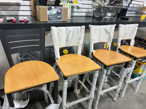 Tarrison Aria Barstool Set of 4 ISG0103WTBNA 4/1EA*