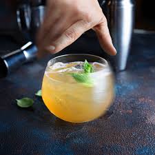 Final Touch COCKTAIL GLASS 17oz Set of 2 LFG5162