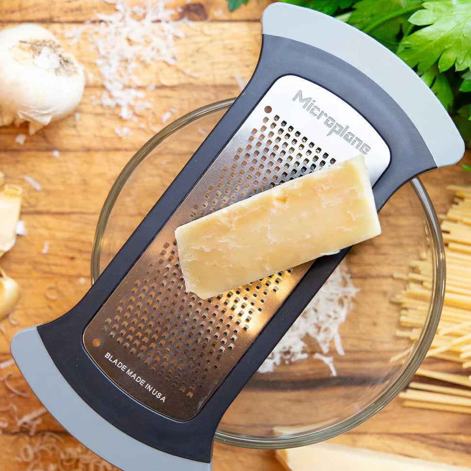 Microplane - Mixing Bowl Fine Grater 41904 - 1/1EA
