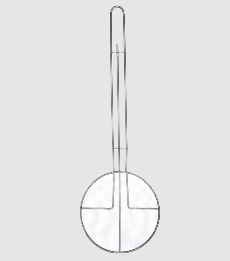 Browne 571923 Round Skimmer on white background