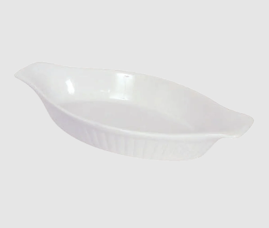 Browne® 564014 16 oz White Porcelain Oval Lasagna Baking on white background