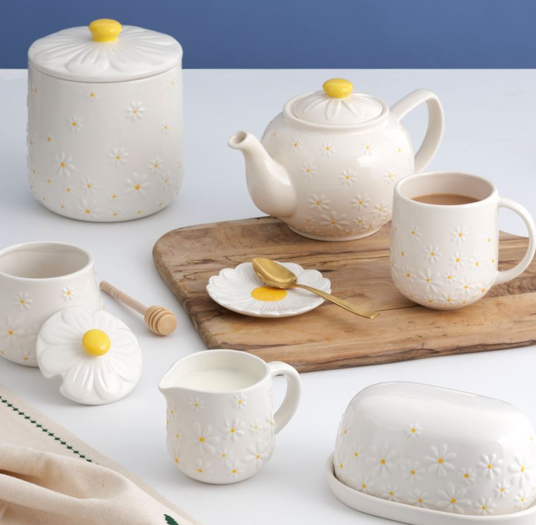 Price & Kensington - Daisy Teapot, 6 cup, 0219157DS
