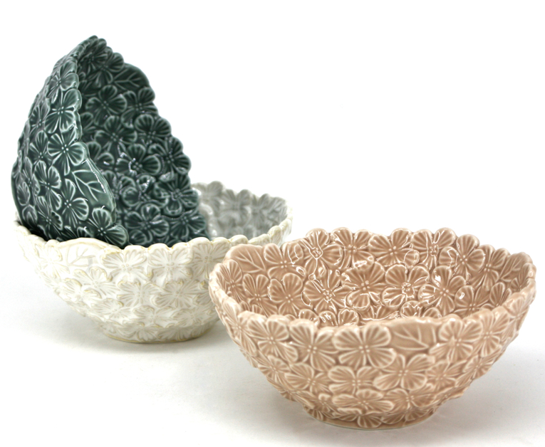 BIA - Small Textured Bowl, 4.75
