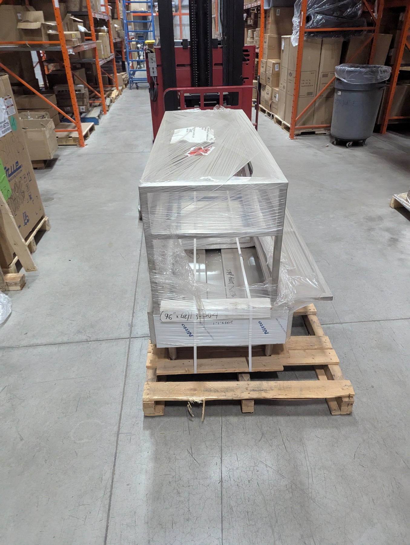 Astor Custom Stand for BBQ/Charbroiler 60