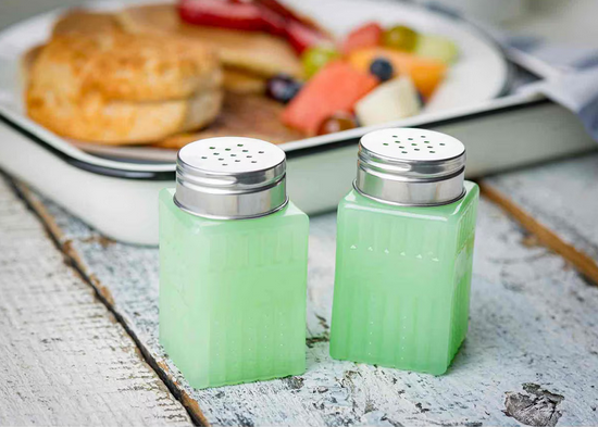 TableCraft - Salt & Pepper Shaker, 2 oz, Jadeite Glass-HJ154