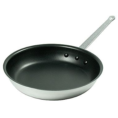 Browne 5813827 Thermalloy 7" Aluminum Frying Pan - Non-Stick - Standard on white background