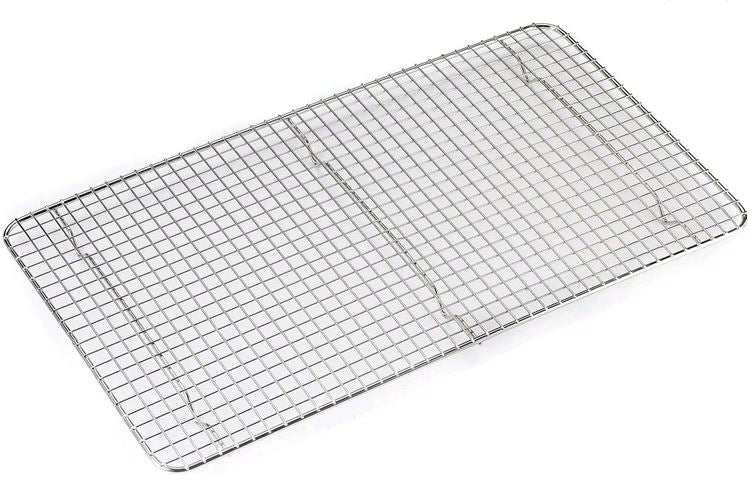 8" x 10" Wire Rack on white background