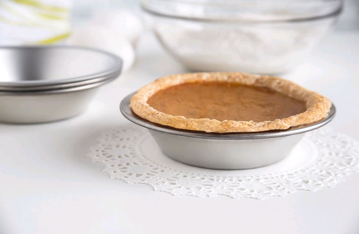 Fox Run - Pie Plate, 5