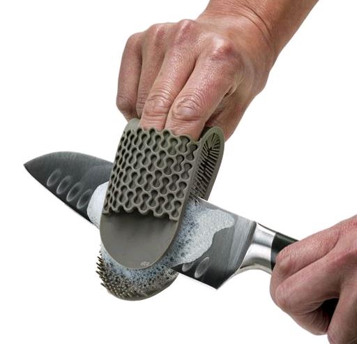 Fusionbrands Bendit Shape Changing Cleaning Brush FB8128CDU