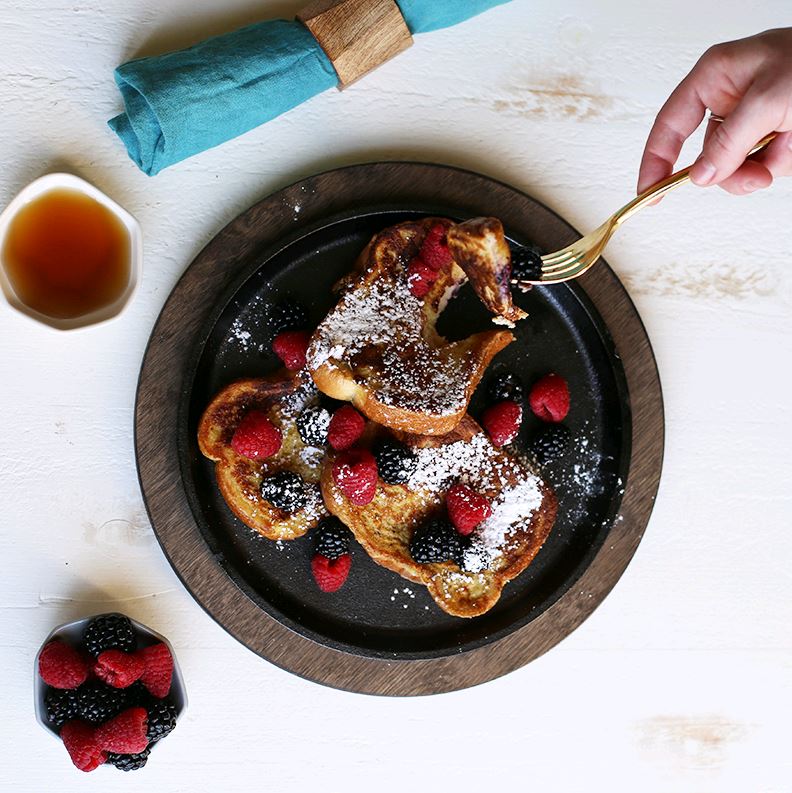 Blacklock - Round Cast Iron 7
